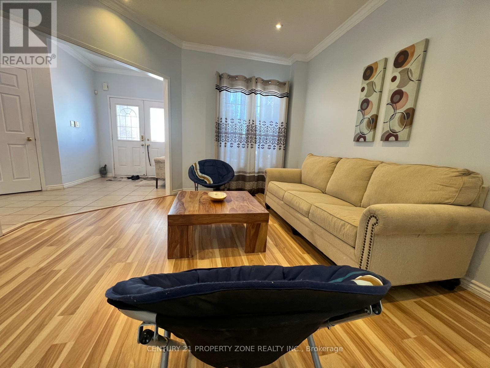 Upper - 16 Cottontail Road, Brampton (Fletcher's Meadow), Ontario  L7A 3R3 - Photo 16 - W12738478