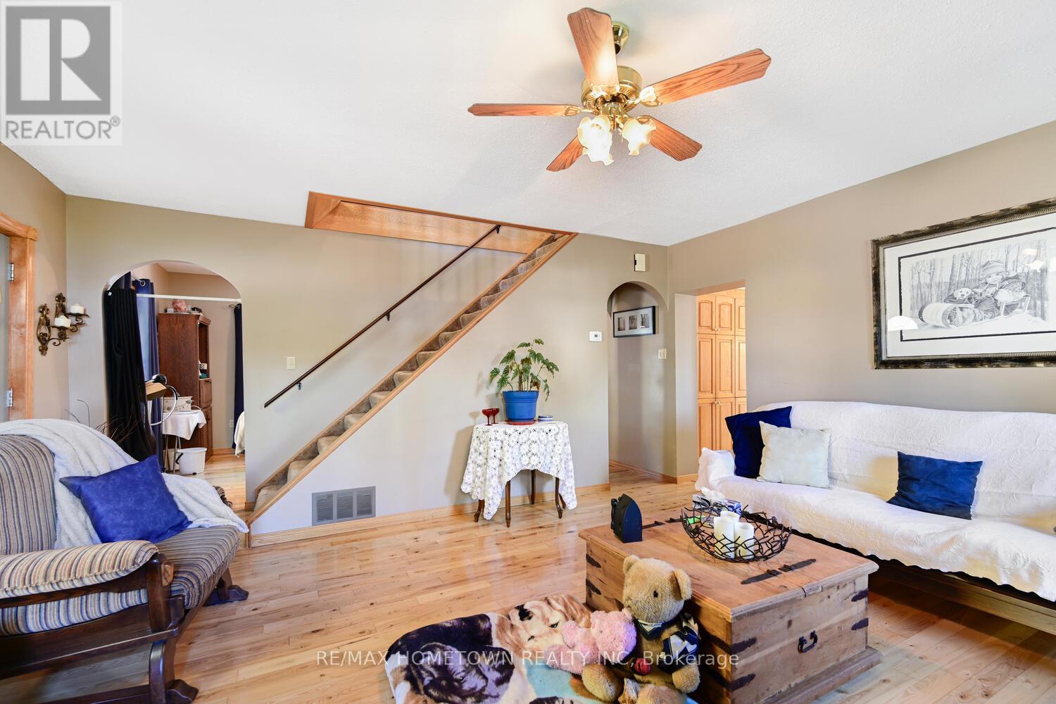 12402 County Road 18 Road, South Dundas, Ontario  K0C 2H0 - Photo 7 - X12772764