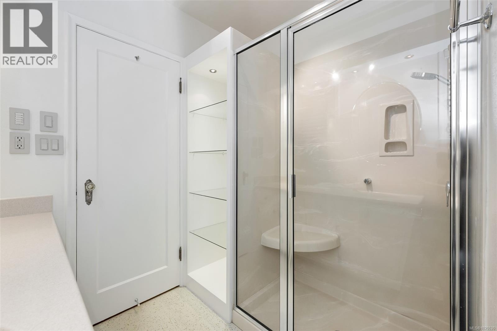 2850 Sea View Rd, Saanich, British Columbia  V8N 1K8 - Photo 36 - 1025530