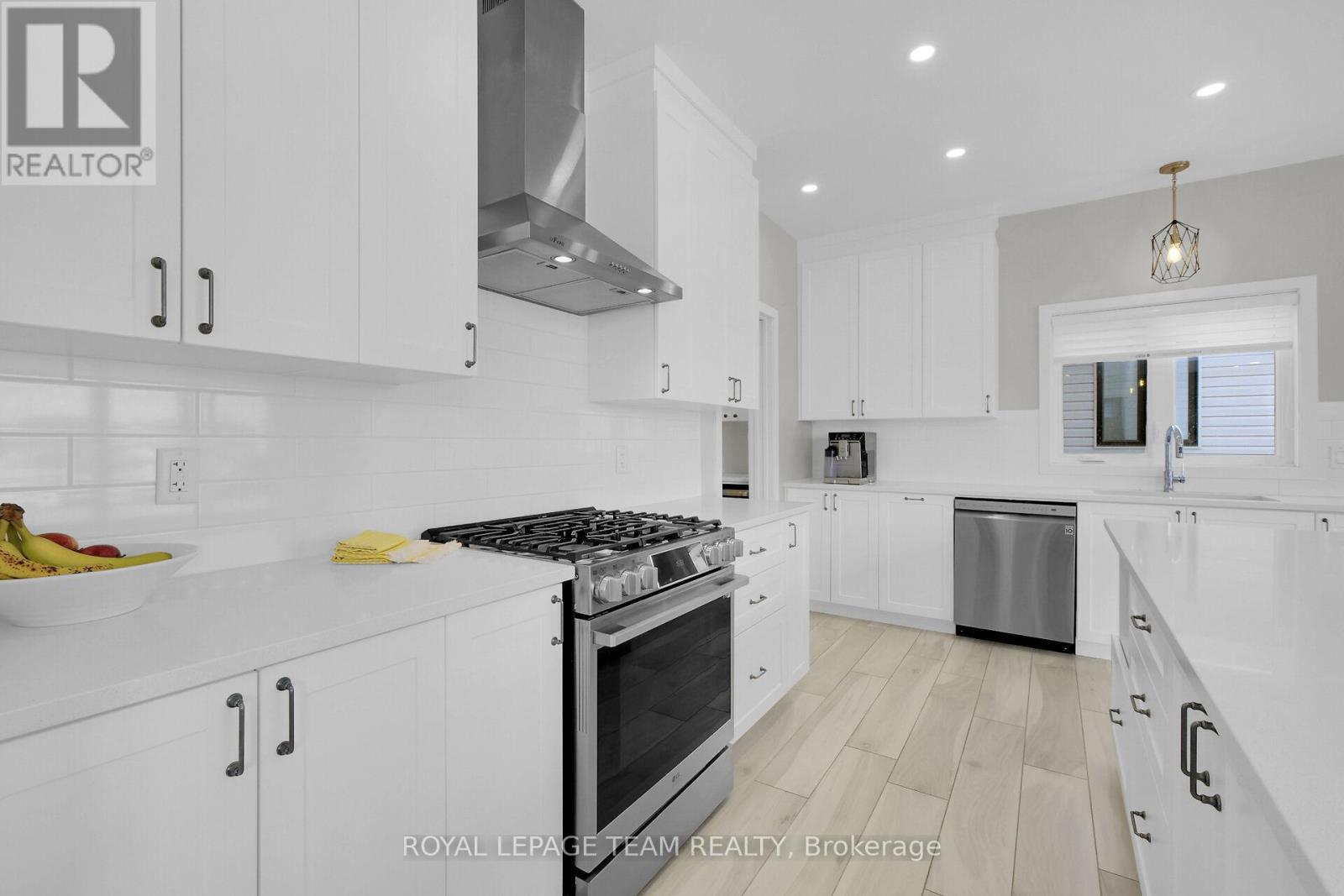 504 Barrage Street, Casselman, Ontario  K0A 1M0 - Photo 17 - X12455199