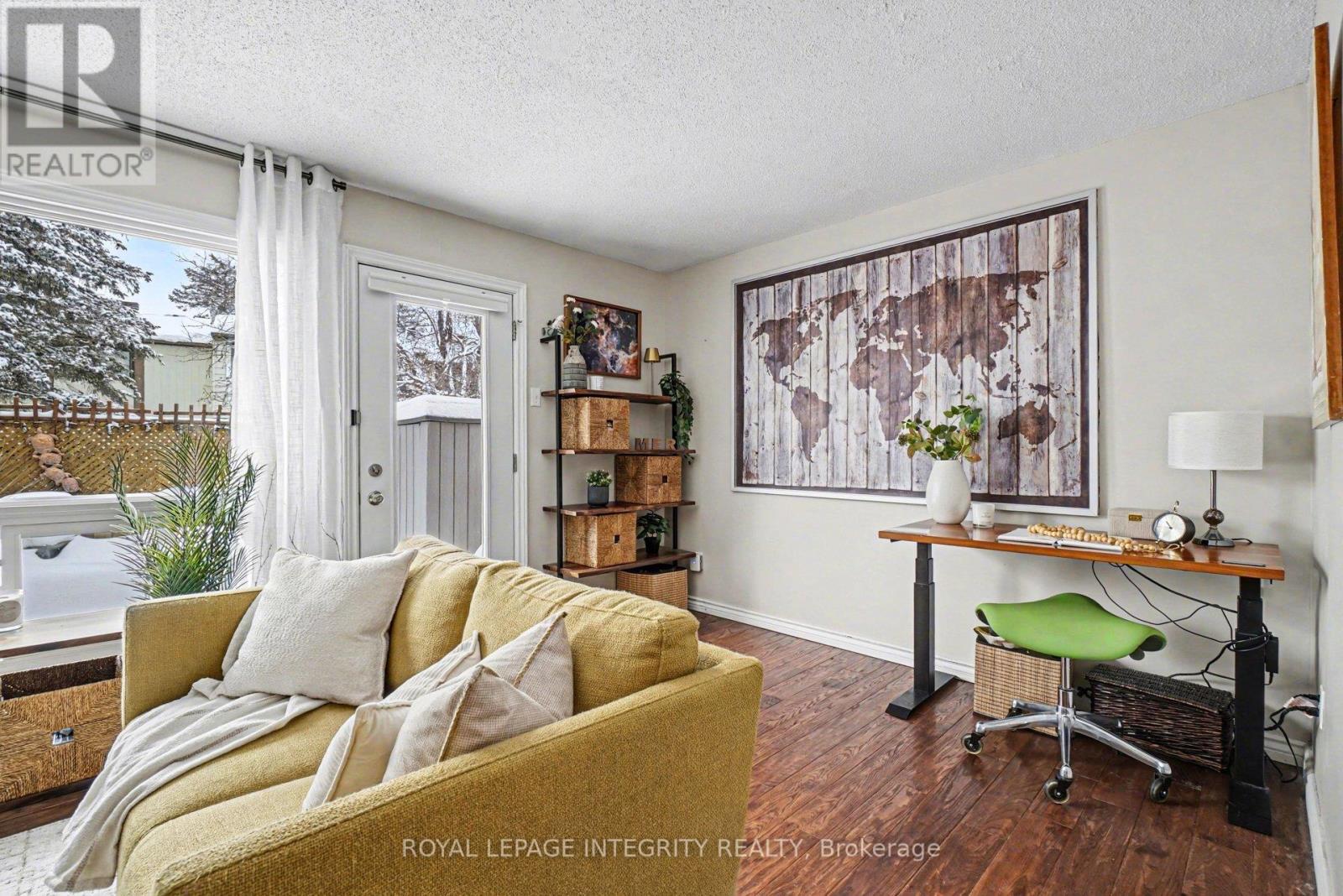 61 - 2003 Falkirk Crescent, Ottawa, Ontario K1B 4Y8 - Photo 16 - X12734586