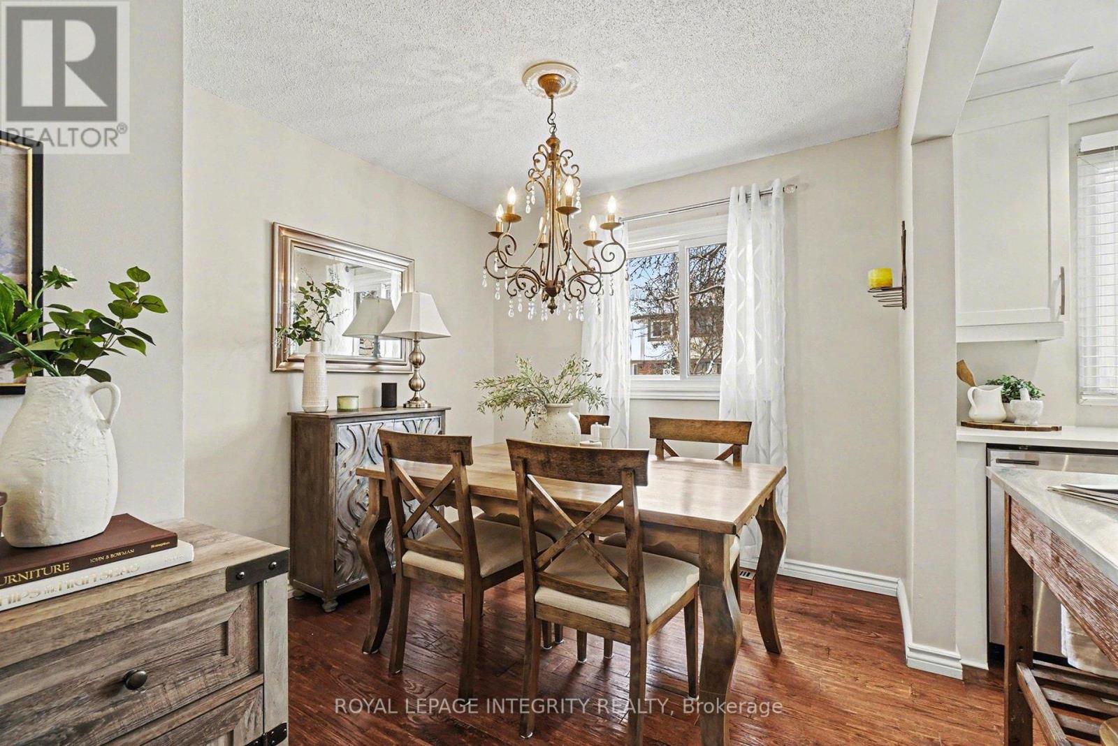 61 - 2003 Falkirk Crescent, Ottawa, Ontario K1B 4Y8 - Photo 7 - X12734586