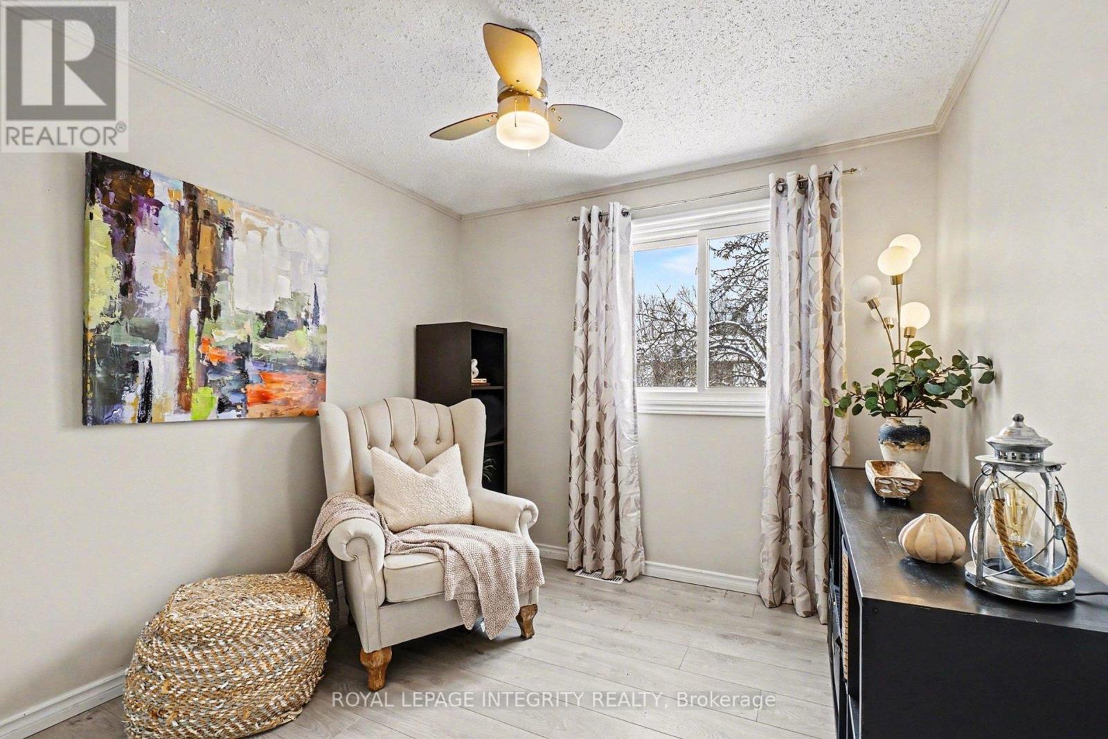 61 - 2003 Falkirk Crescent, Ottawa, Ontario K1B 4Y8 - Photo 26 - X12734586