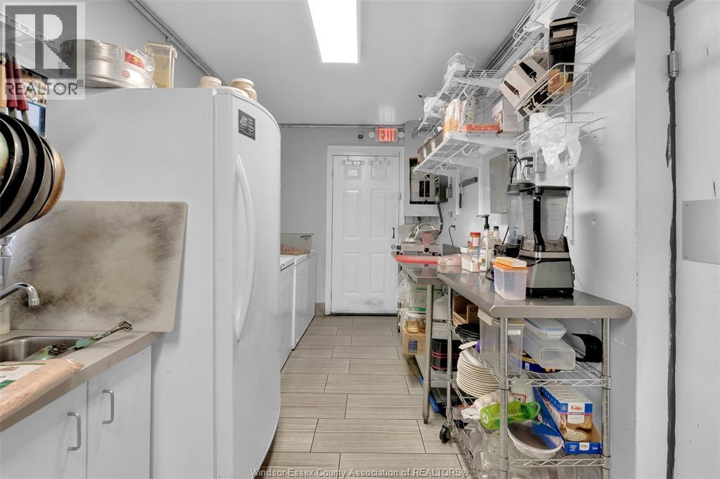 1011 Wyandotte West, Windsor, Ontario  N9A 5Y6 - Photo 16 - 26002867