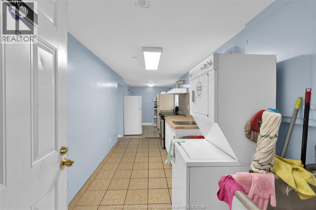 1011 Wyandotte West, Windsor, Ontario  N9A 5Y6 - Photo 21 - 26002867