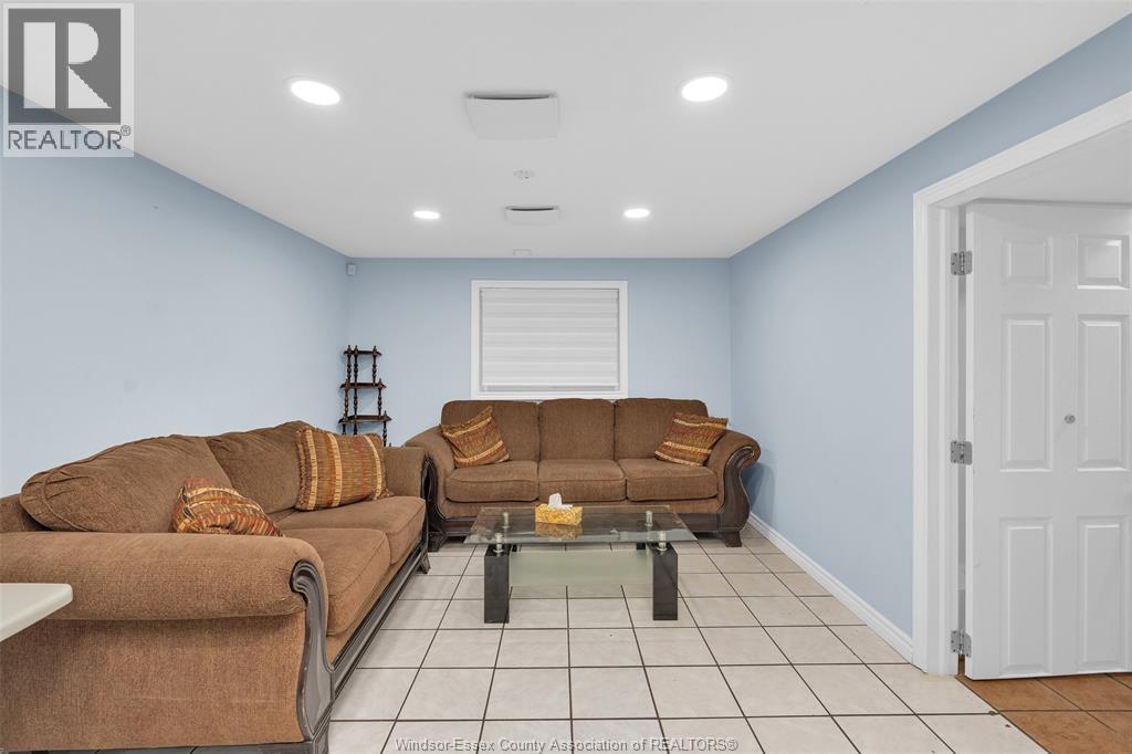 1011 Wyandotte West, Windsor, Ontario  N9A 5Y6 - Photo 25 - 26002867