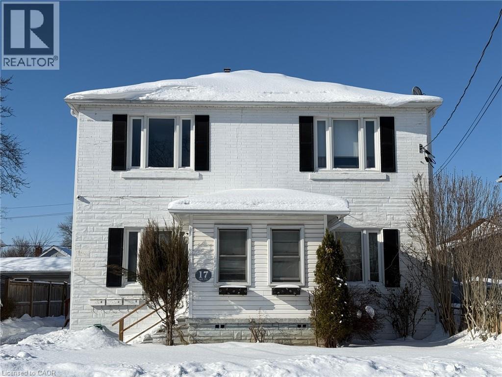 17 Lyons Avenue, Welland, Ontario  L3B 1L8 - Photo 2 - 40802183