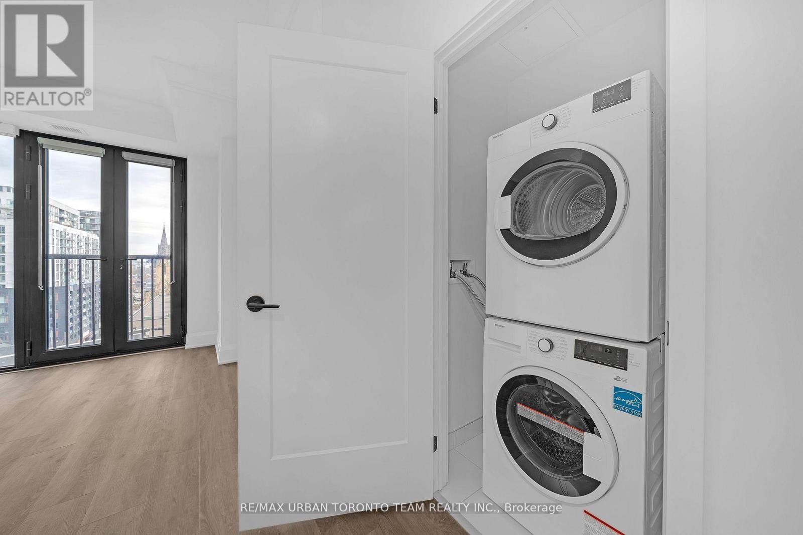 1008 - 123 Portland Street, Toronto, Ontario  M5V 2N4 - Photo 14 - C12772700