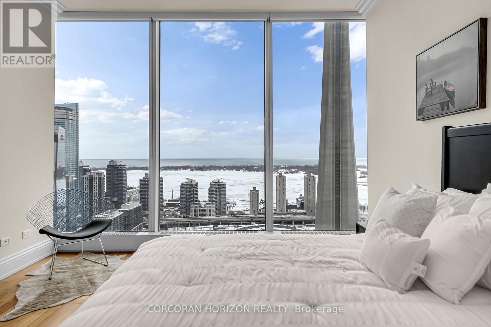 3505 - 183 Wellington Street W, Toronto (Waterfront Communities), Ontario  M5V 0A1 - Photo 29 - C12772792