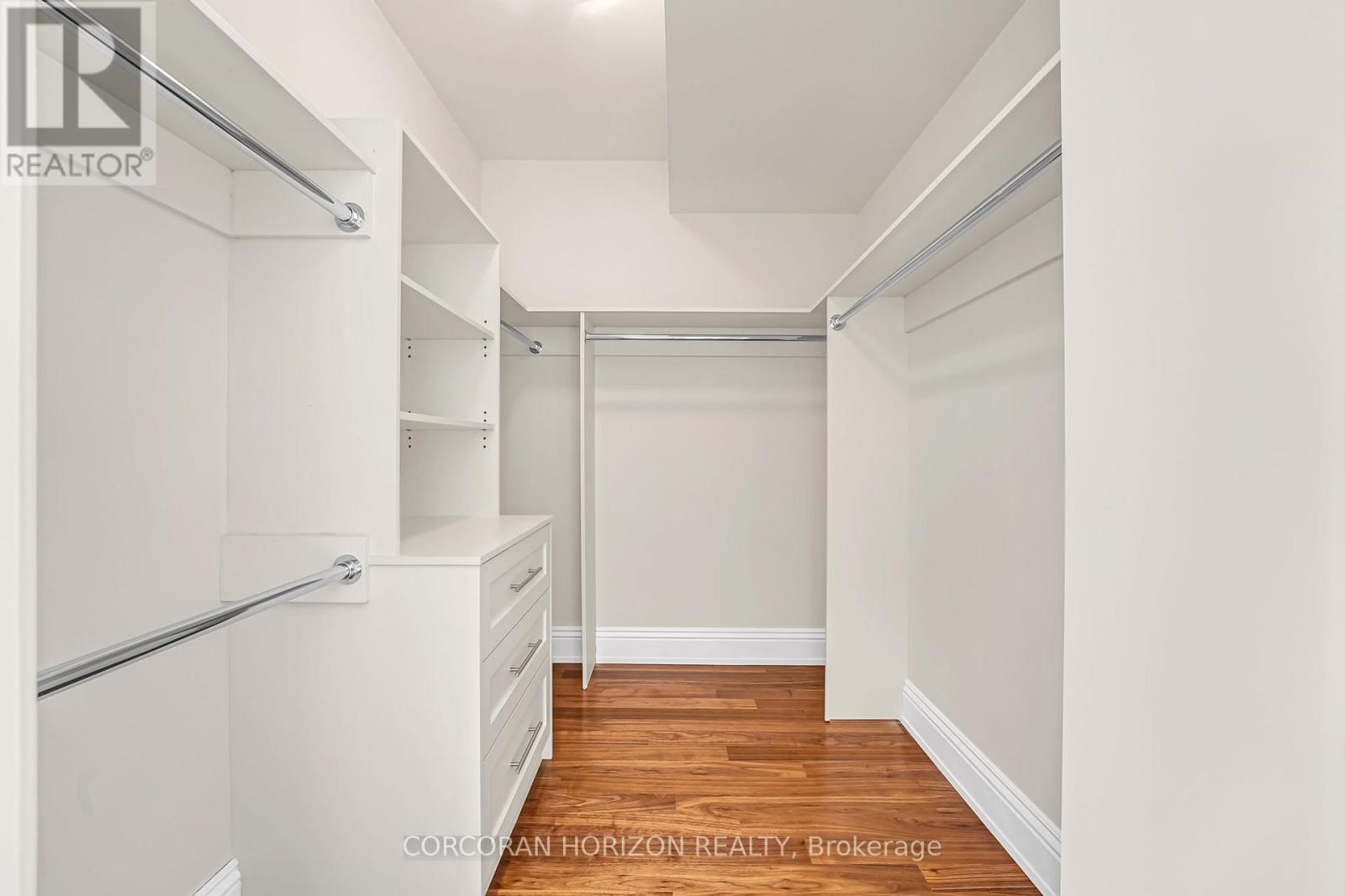 3505 - 183 Wellington Street W, Toronto (Waterfront Communities), Ontario  M5V 0A1 - Photo 31 - C12772792