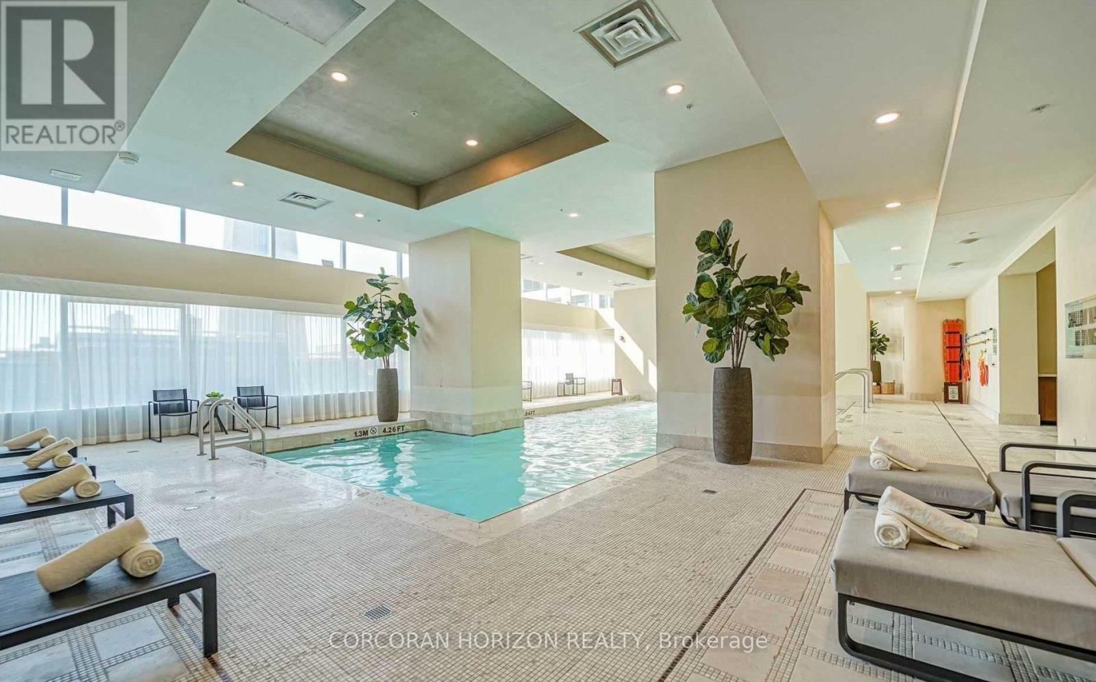 3505 - 183 Wellington Street W, Toronto (Waterfront Communities), Ontario  M5V 0A1 - Photo 44 - C12772792