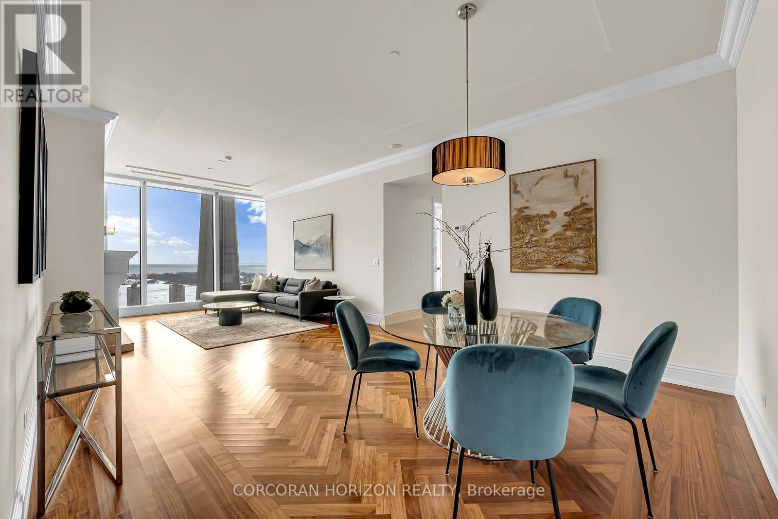 3505 - 183 Wellington Street W, Toronto (Waterfront Communities), Ontario  M5V 0A1 - Photo 5 - C12772792