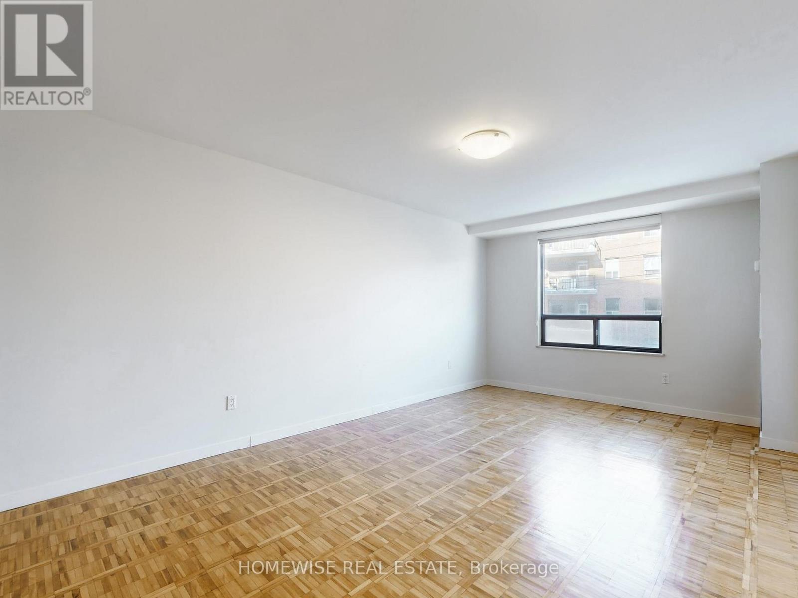 401 - 22 Shallmar Boulevard, Toronto, Ontario  M5N 2Z8 - Photo 19 - C12772806