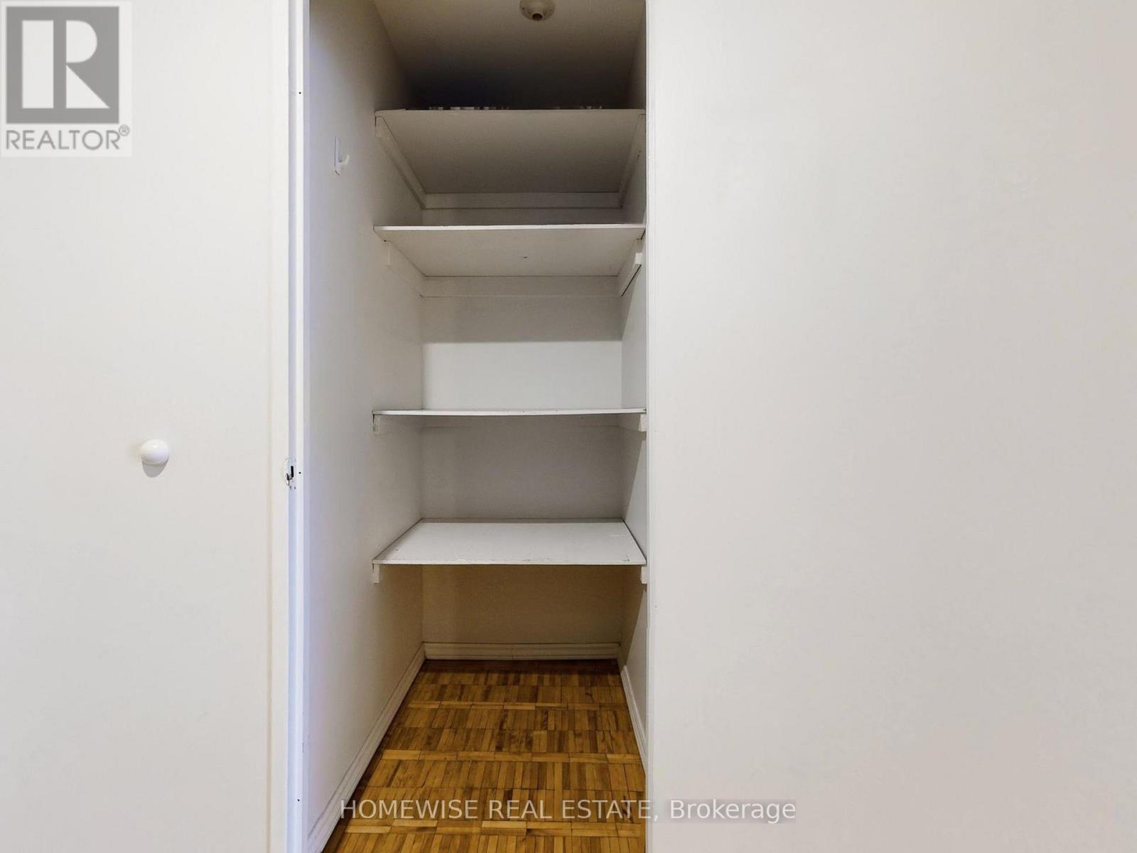 401 - 22 Shallmar Boulevard, Toronto, Ontario  M5N 2Z8 - Photo 32 - C12772806