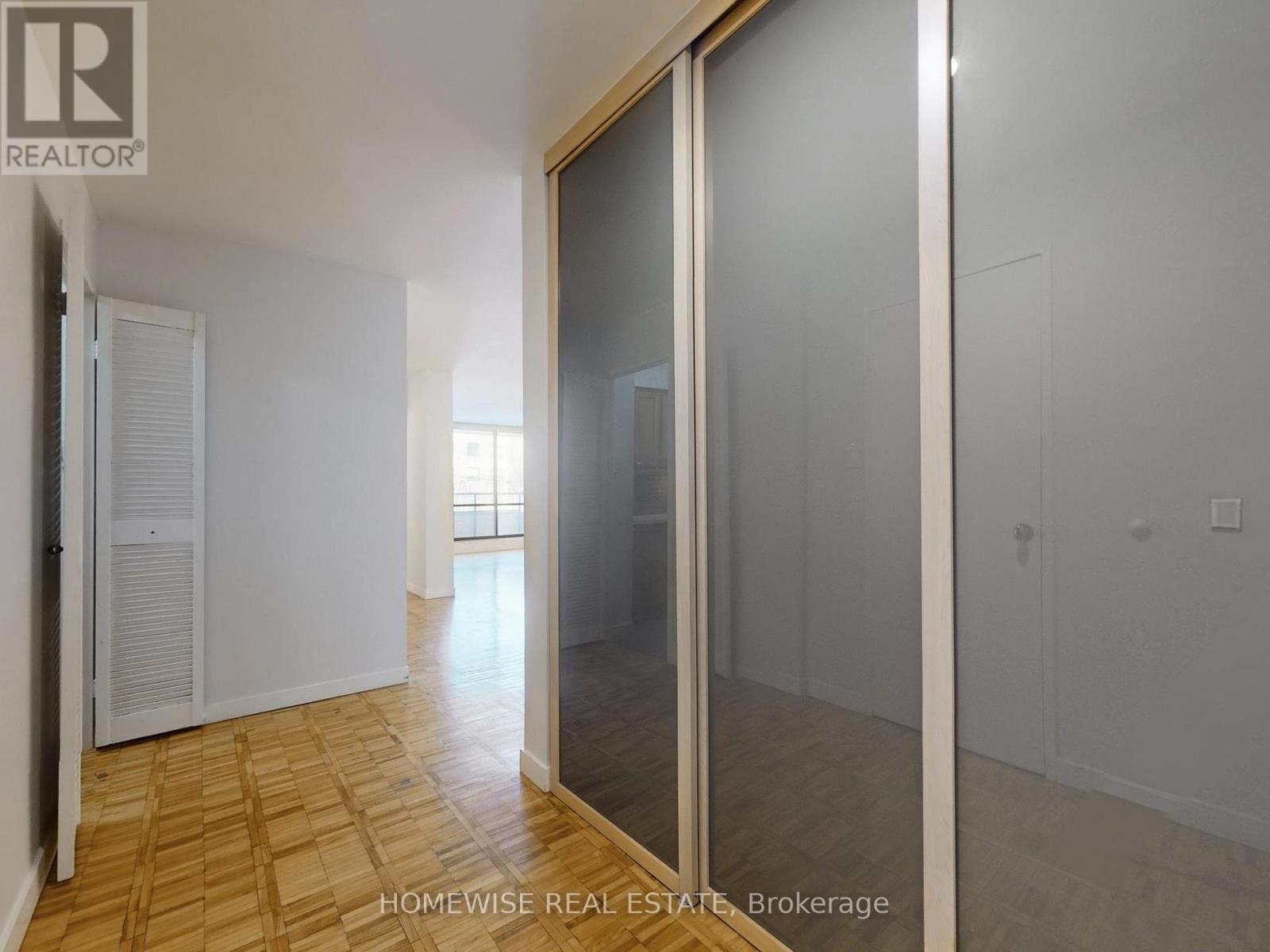 401 - 22 Shallmar Boulevard, Toronto, Ontario  M5N 2Z8 - Photo 33 - C12772806