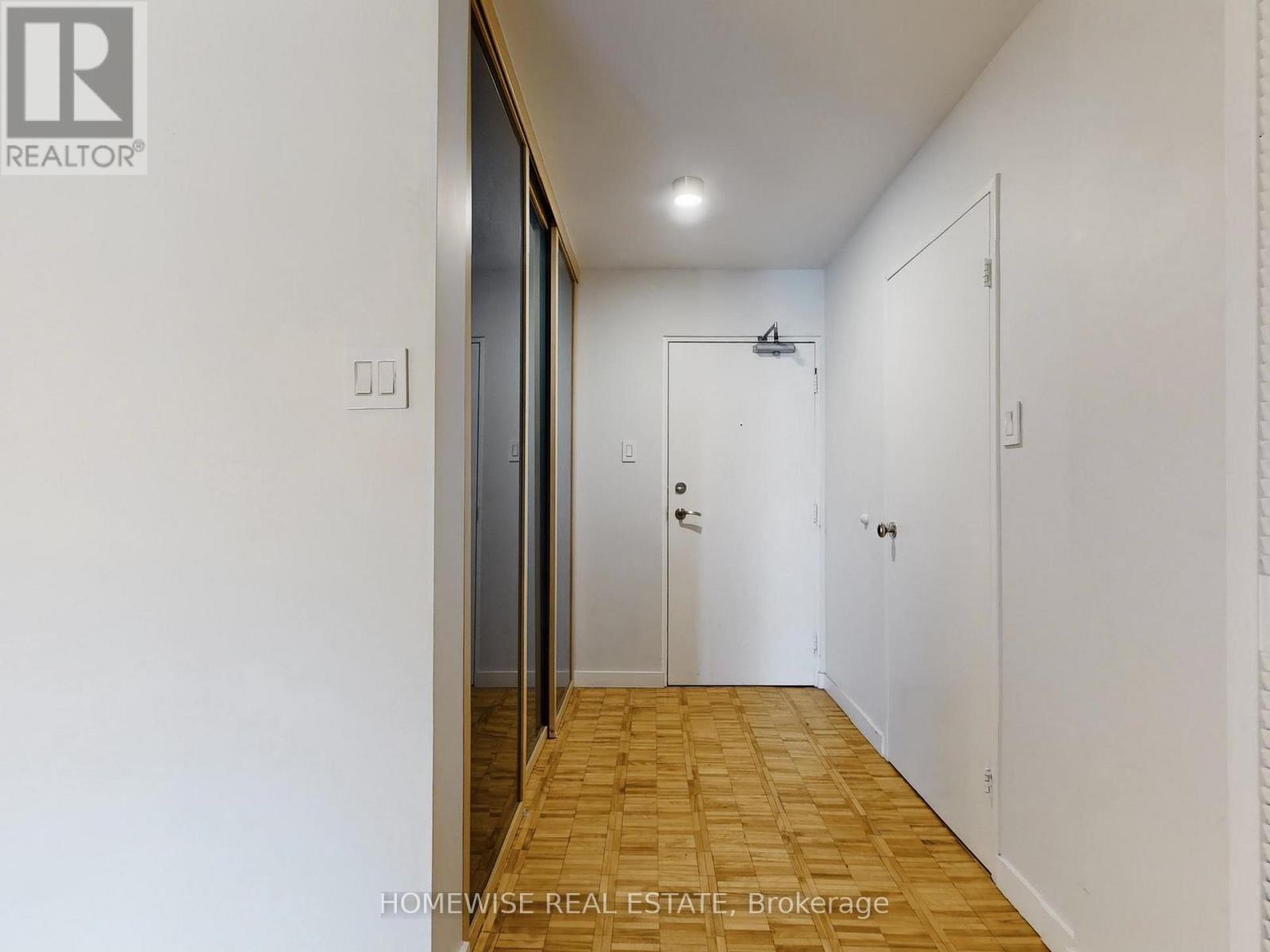 401 - 22 Shallmar Boulevard, Toronto, Ontario  M5N 2Z8 - Photo 34 - C12772806