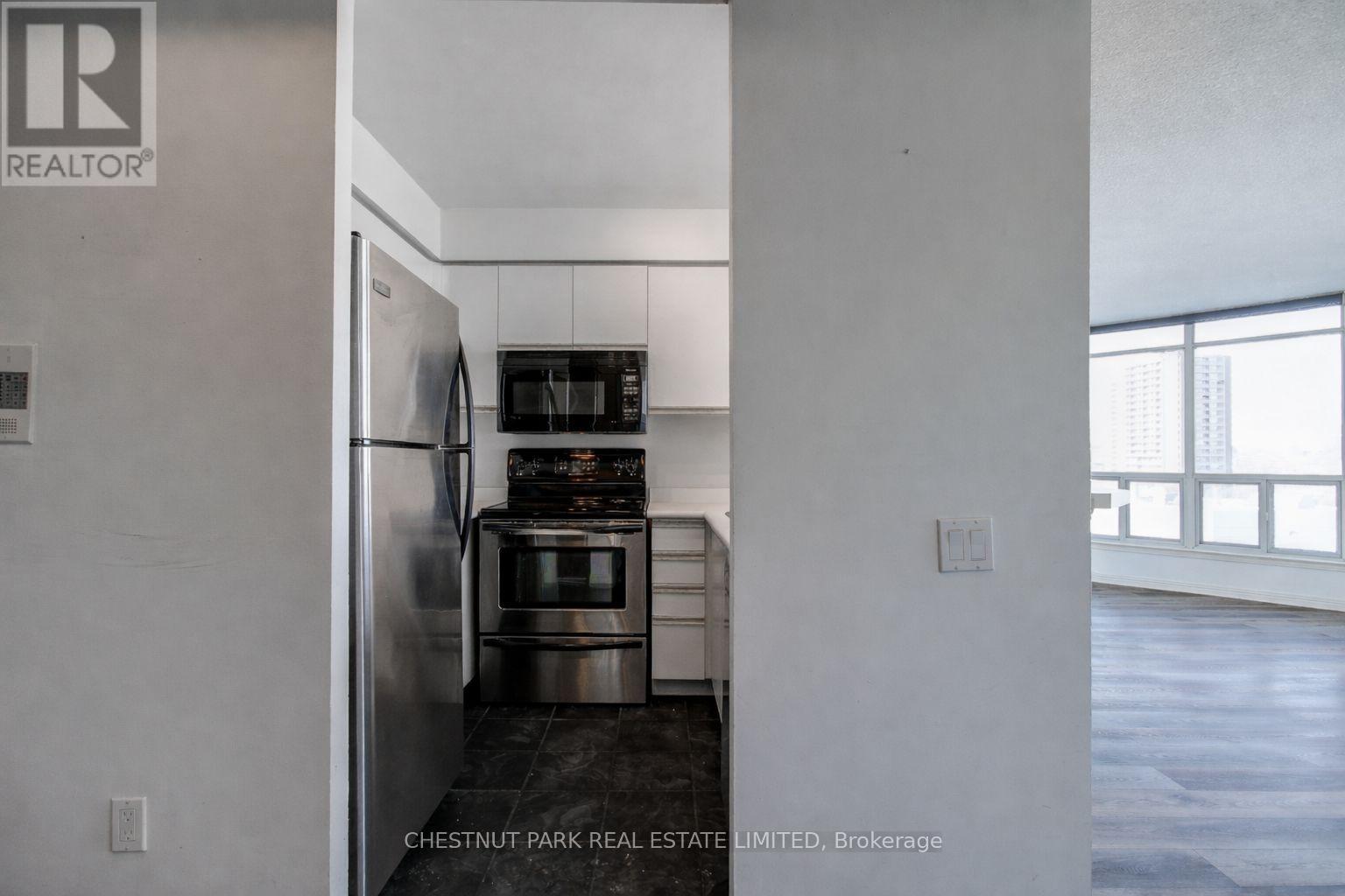 Ph210 - 942 Yonge Street, Toronto, Ontario  M4W 3S8 - Photo 11 - C12772864