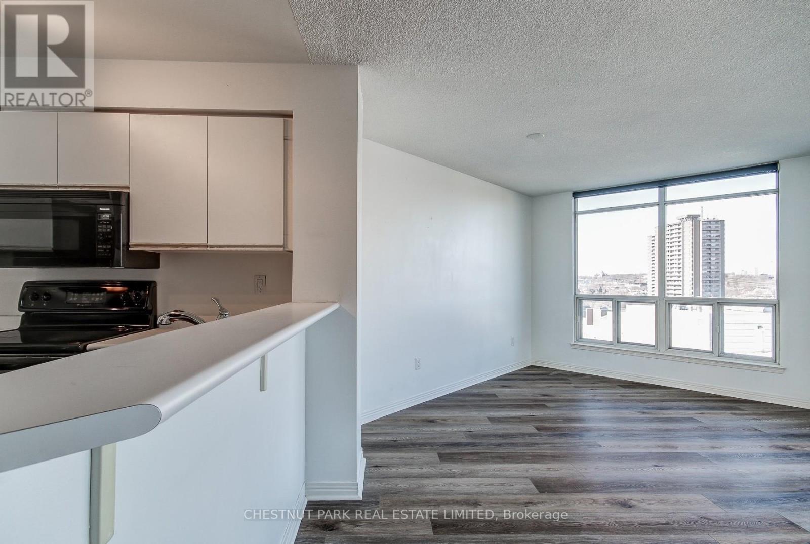 Ph210 - 942 Yonge Street, Toronto, Ontario  M4W 3S8 - Photo 18 - C12772864