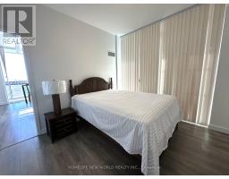 4011 - 8 EGLINTON AVENUE E, Toronto, Ontario