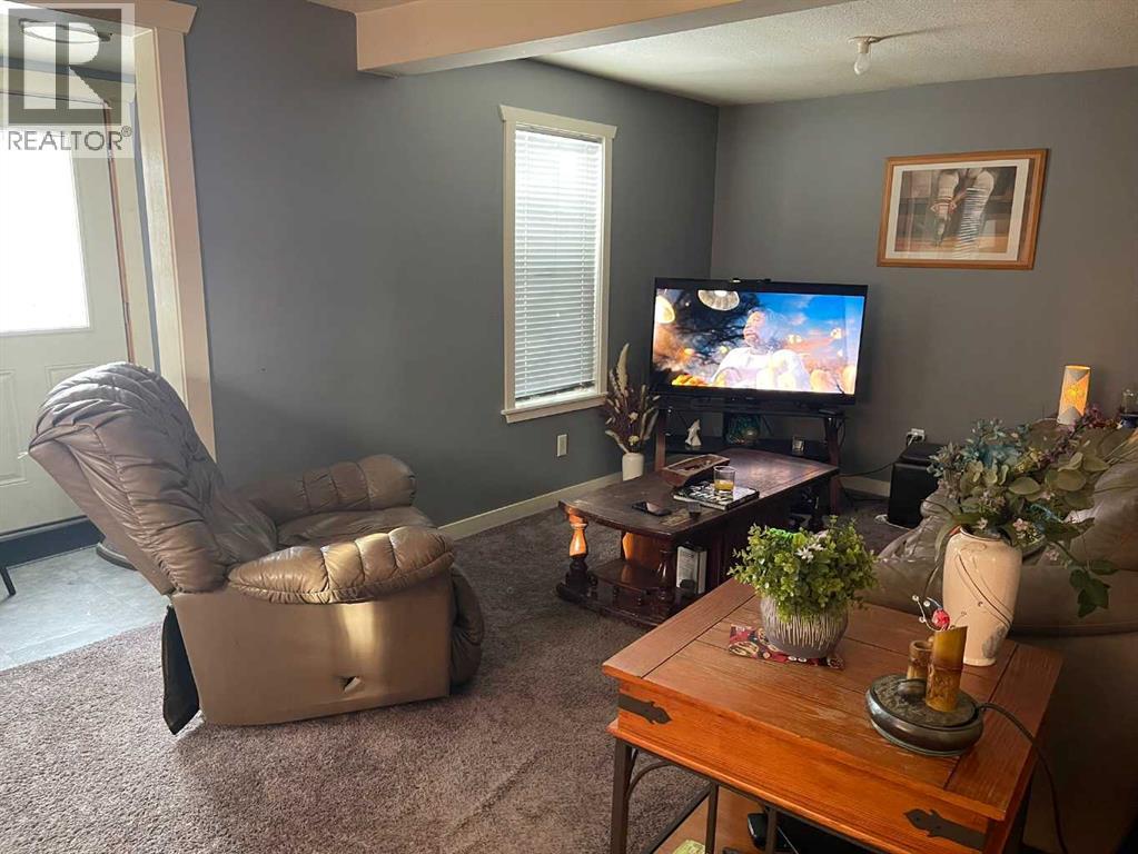 3629 51 Avenue, Red Deer, Alberta  T4N 4G3 - Photo 3 - A2283621