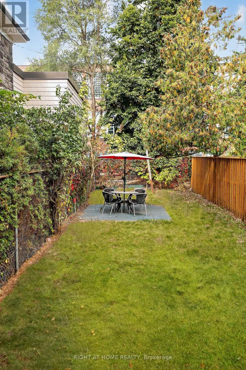 796 Kingston Road, Toronto, Ontario  M4E 1R7 - Photo 24 - E12772814