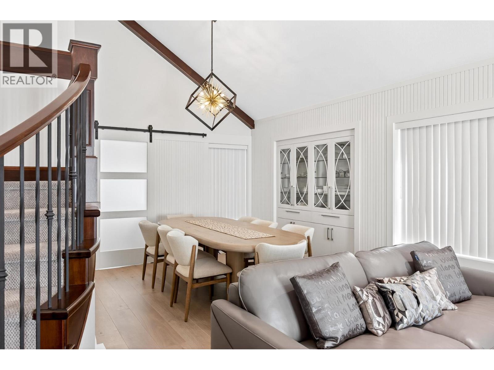 1527 Greenstone Court, Coquitlam, British Columbia  V3E 2W2 - Photo 12 - R3050319