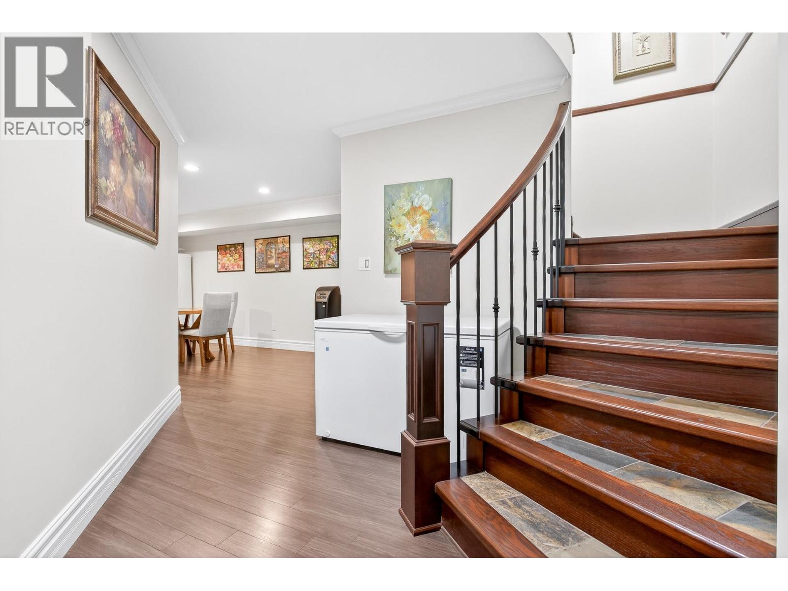 1527 Greenstone Court, Coquitlam, British Columbia  V3E 2W2 - Photo 33 - R3050319