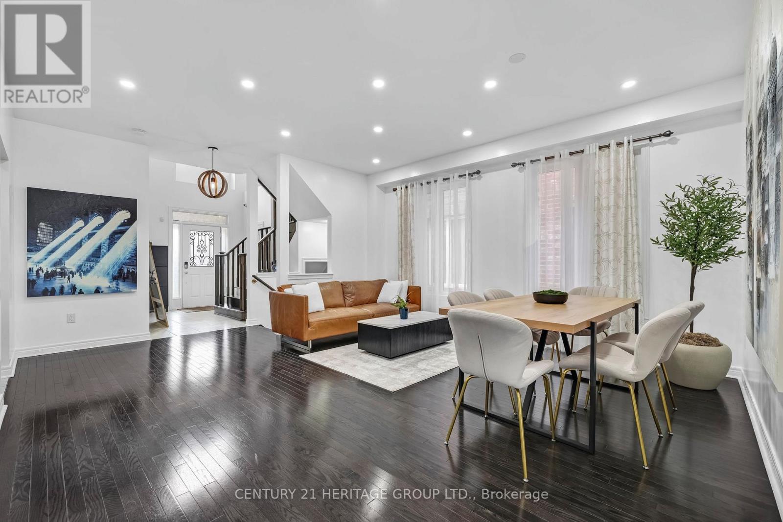 32 Amberwing Landing, Bradford West Gwillimbury (Bradford), Ontario  L3Z 0H9 - Photo 8 - N12772682