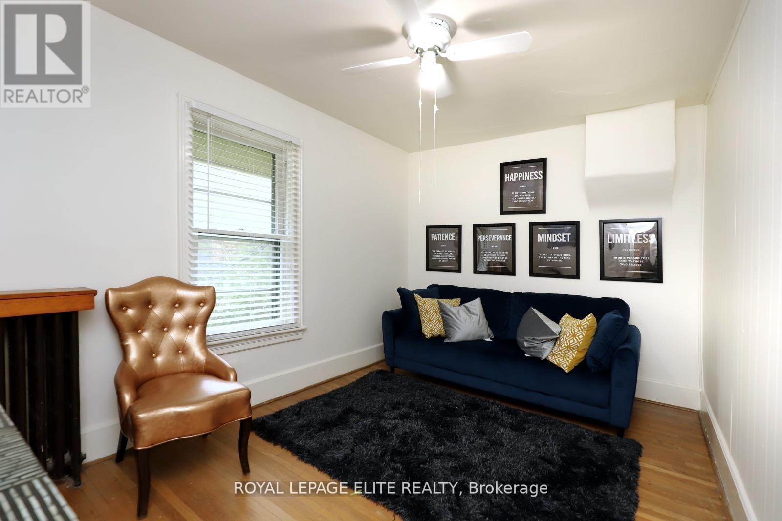 18-20 Reuben Street, Aurora, Ontario  L4G 2M2 - Photo 15 - N12772728