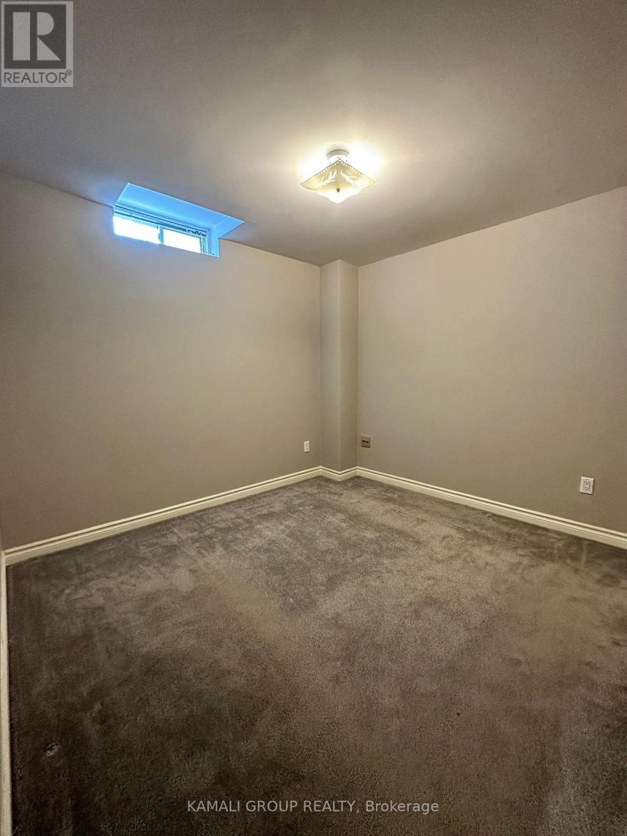 Bsmt - 175 Estate Garden Drive, Richmond Hill, Ontario  L4E 3X9 - Photo 13 - N12772818