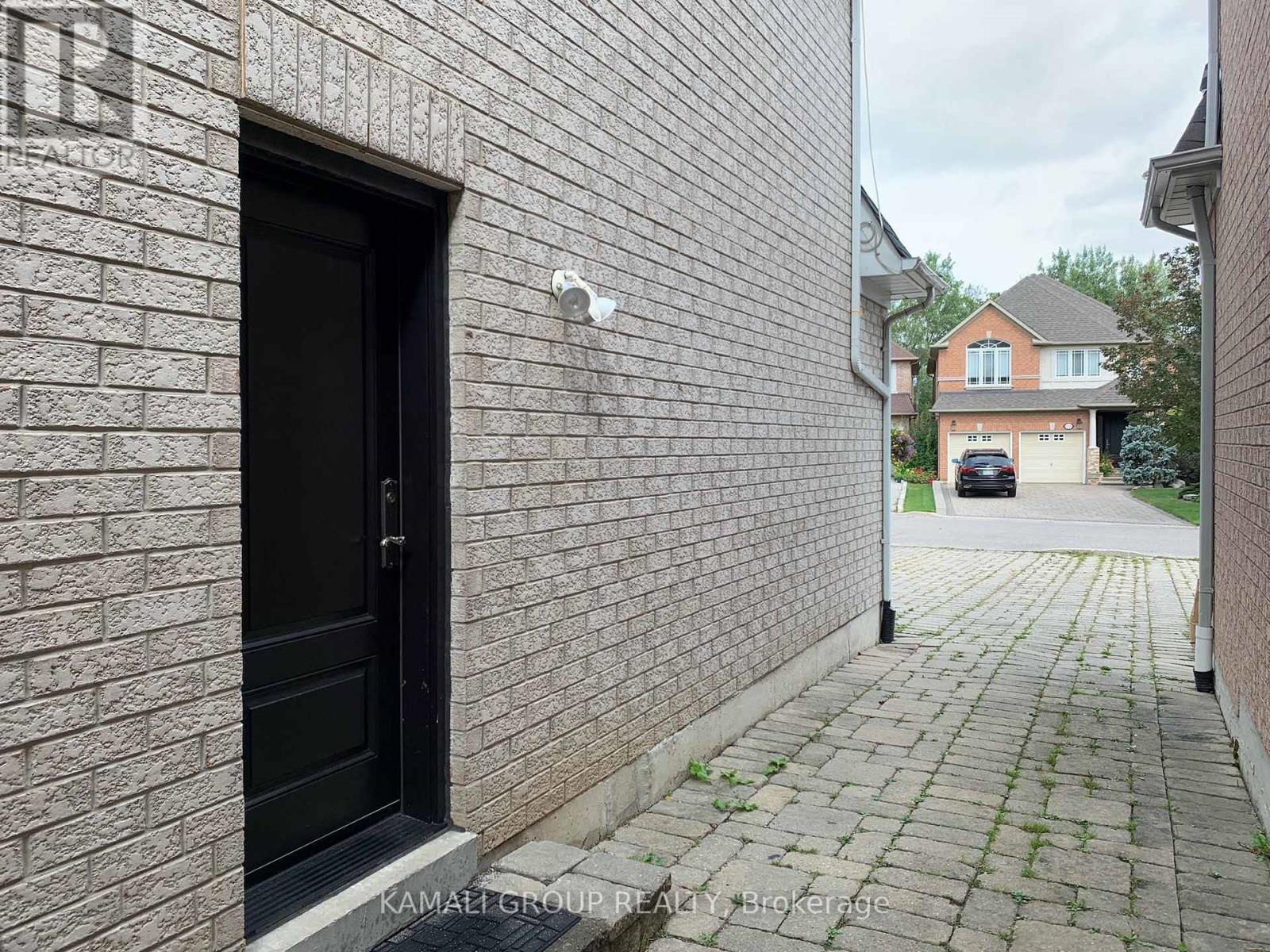 Bsmt - 175 Estate Garden Drive, Richmond Hill, Ontario  L4E 3X9 - Photo 17 - N12772818