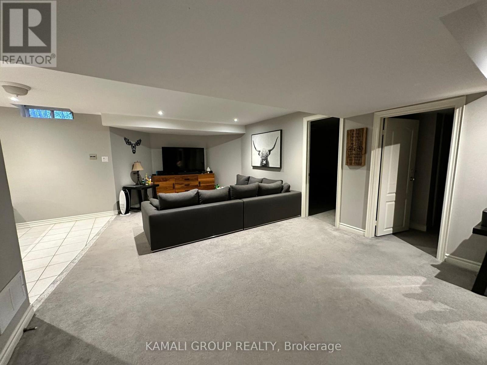 Bsmt - 175 Estate Garden Drive, Richmond Hill, Ontario  L4E 3X9 - Photo 5 - N12772818