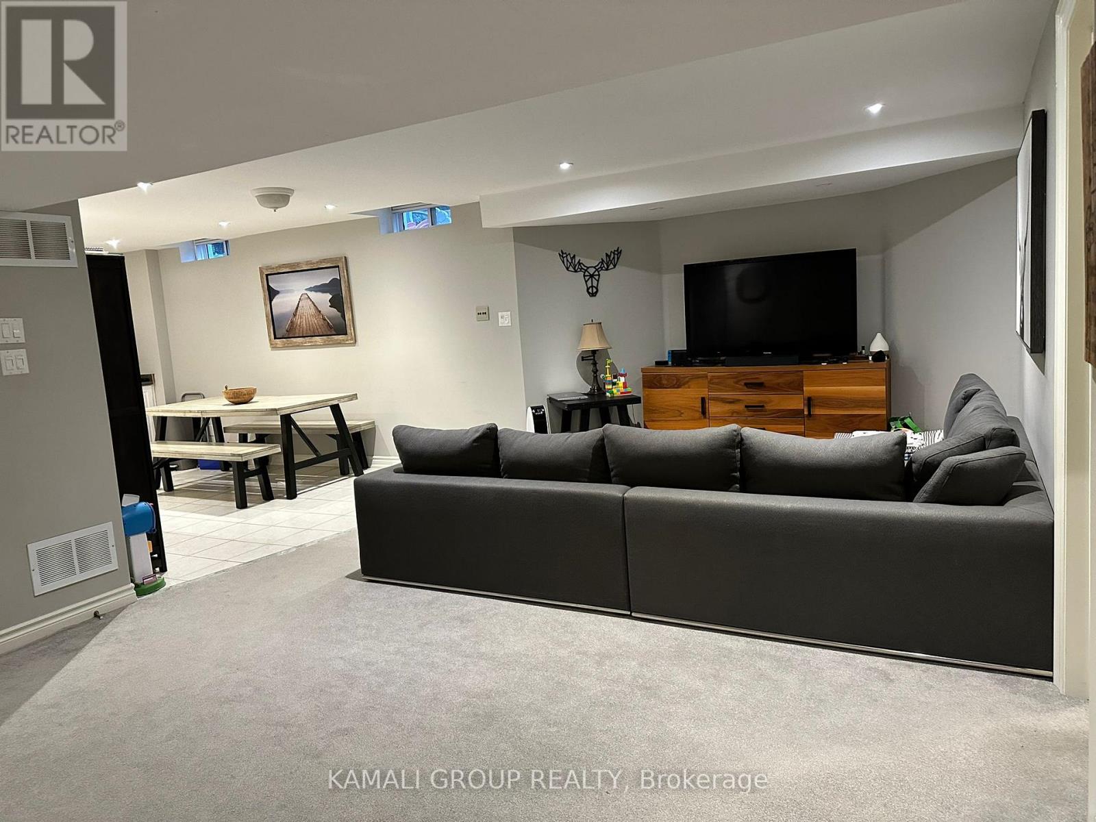 Bsmt - 175 Estate Garden Drive, Richmond Hill, Ontario  L4E 3X9 - Photo 6 - N12772818