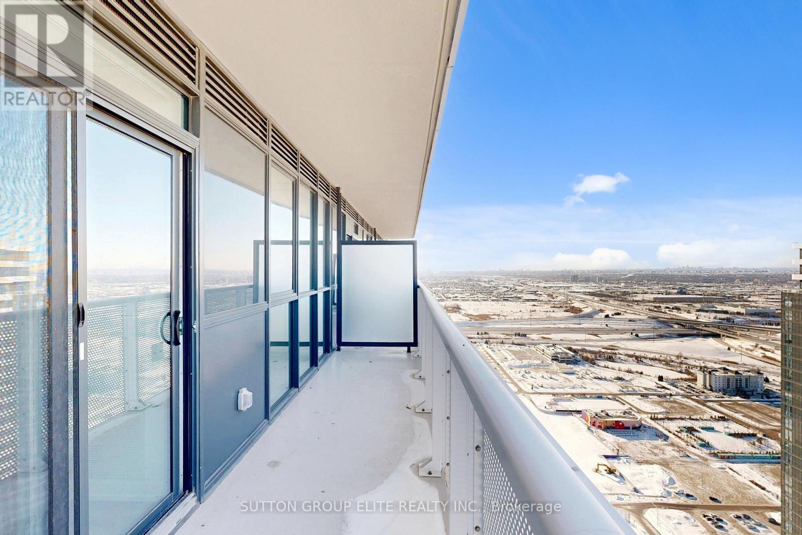 5301 - 8 Interchange Way, Vaughan, Ontario  L4K 0R2 - Photo 14 - N12772854