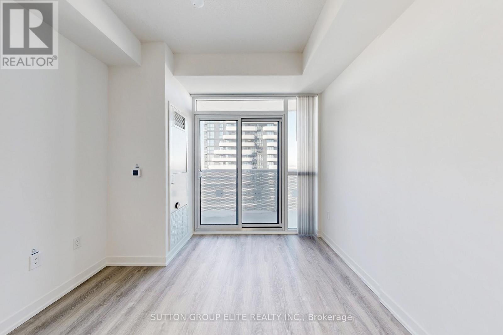 5301 - 8 Interchange Way, Vaughan, Ontario  L4K 0R2 - Photo 5 - N12772854