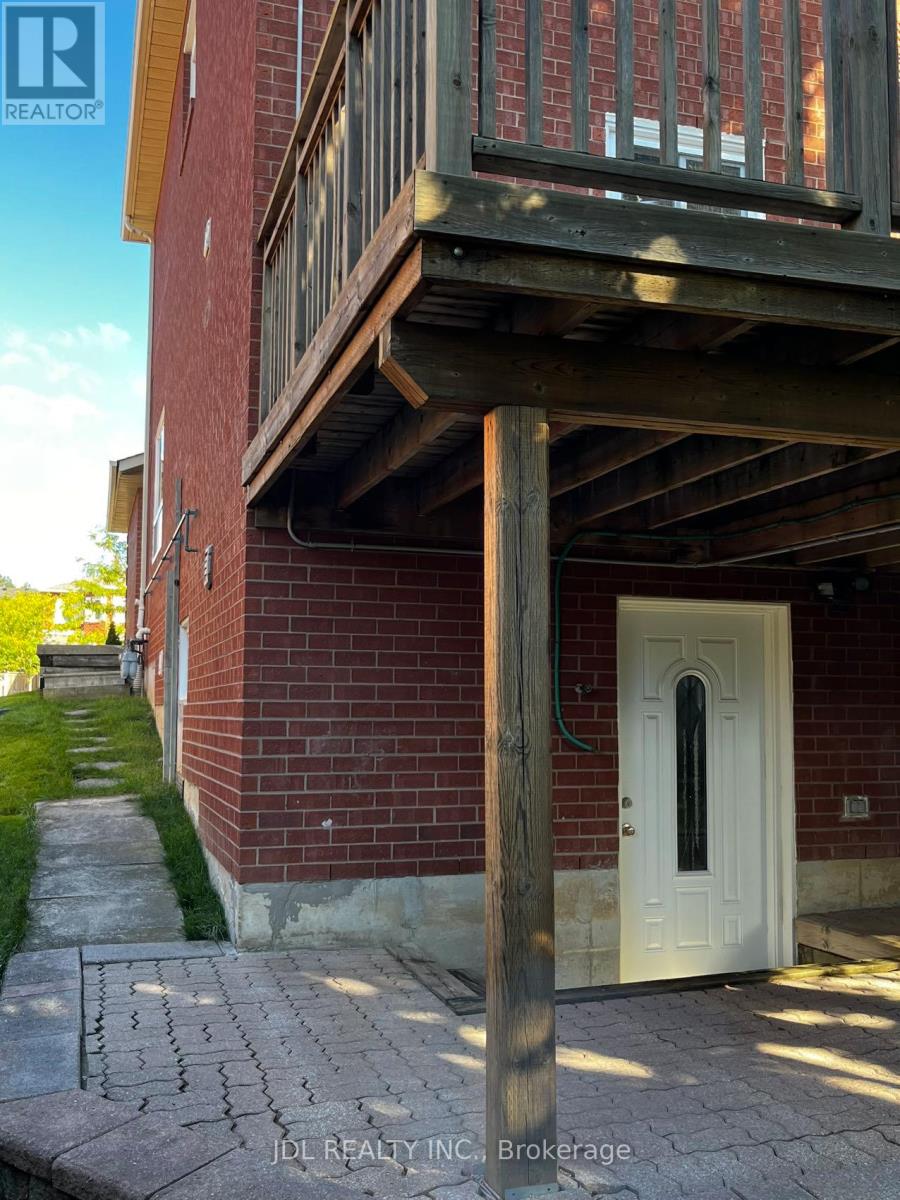 Lower - 50 Militia Trail, Markham, Ontario  L3R 9H5 - Photo 2 - N12772876