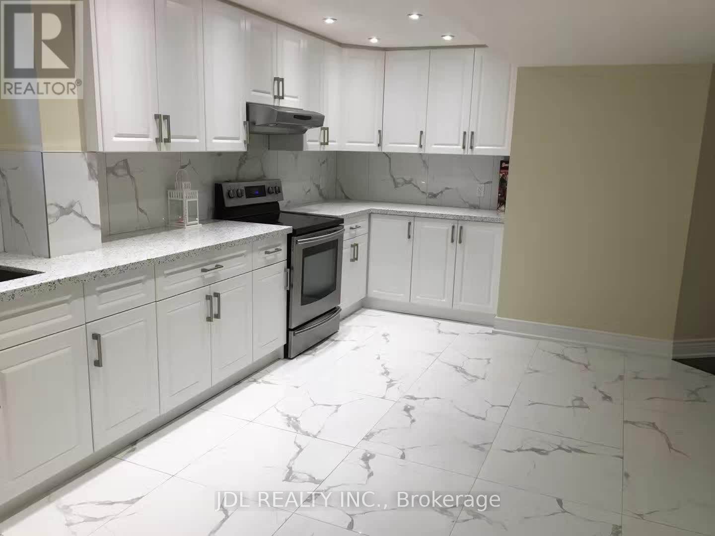 Lower - 50 Militia Trail, Markham, Ontario  L3R 9H5 - Photo 4 - N12772876