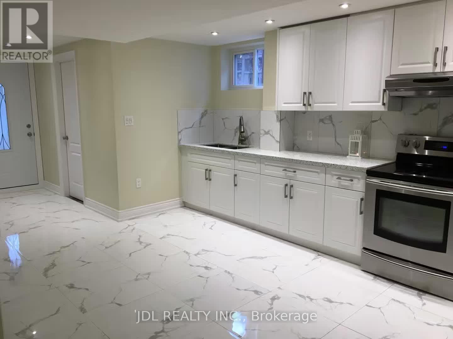 Lower - 50 Militia Trail, Markham, Ontario  L3R 9H5 - Photo 5 - N12772876