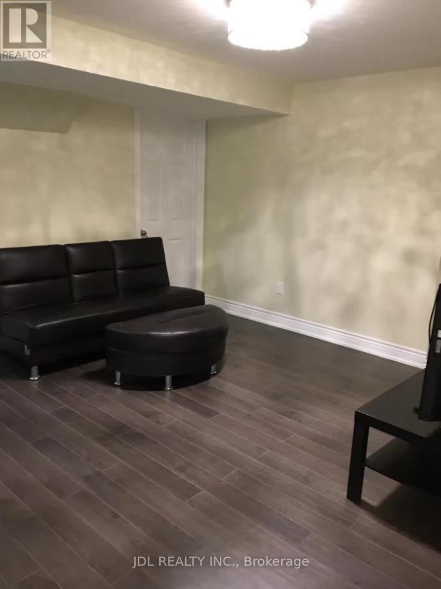 Lower - 50 Militia Trail, Markham, Ontario  L3R 9H5 - Photo 9 - N12772876