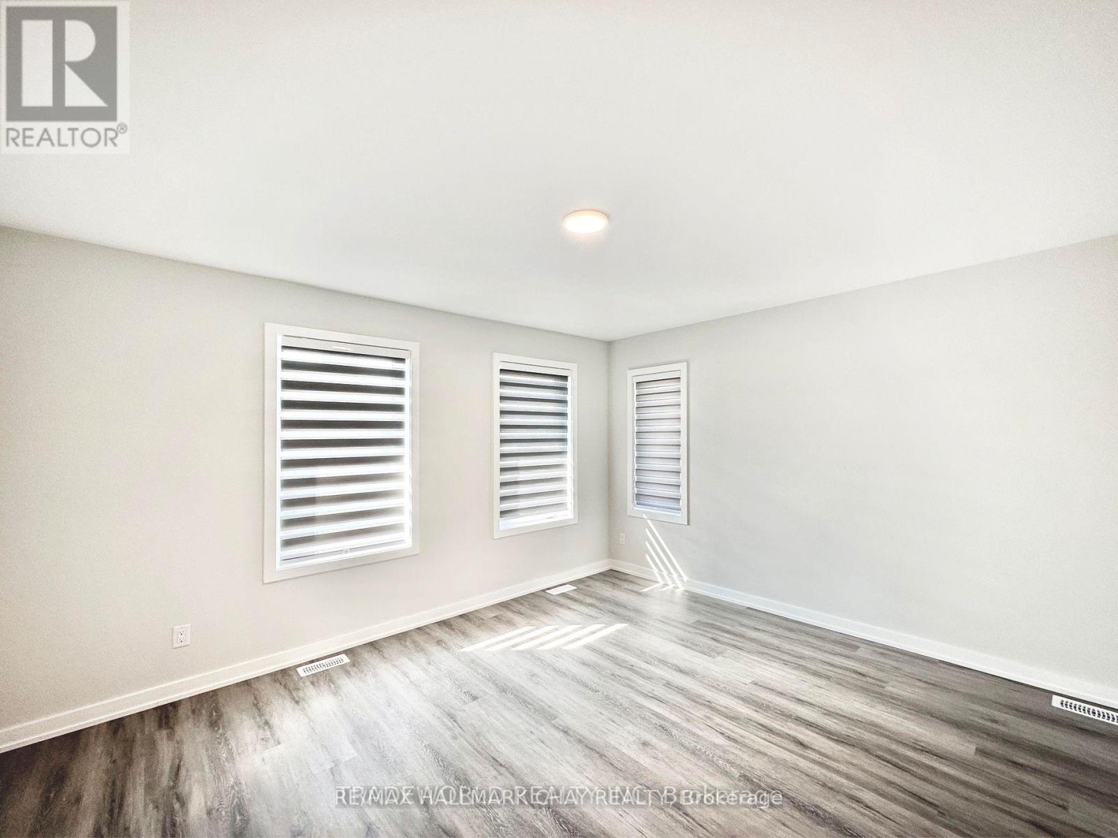 69 Winters Crescent, Collingwood, Ontario  L9Y 5B4 - Photo 4 - S12772734