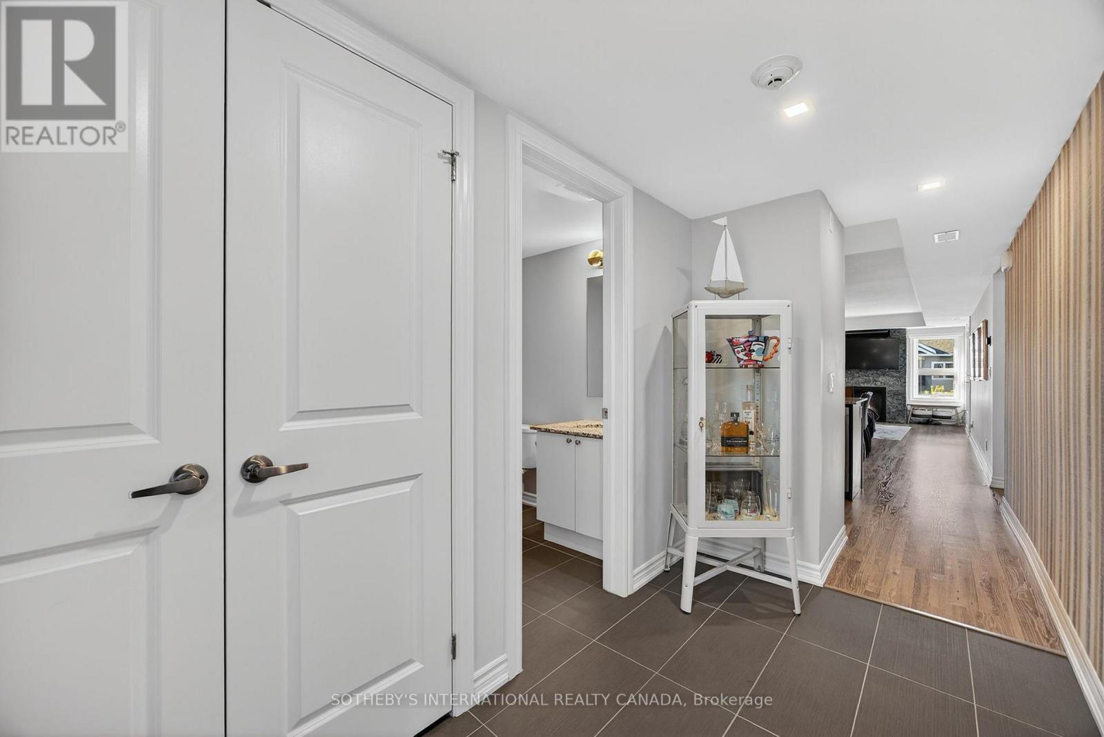 307 - 4 Cove Court, Collingwood, Ontario  L9Y 0Y6 - Photo 18 - S12772740