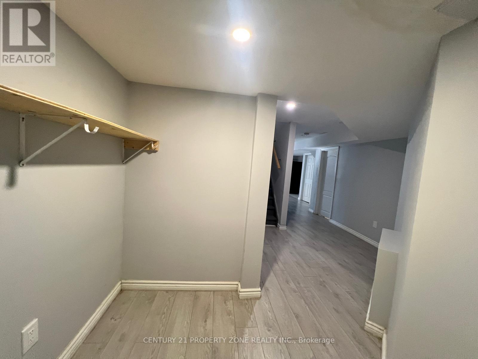 Bsmt - 16 Cottontail Road, Brampton (Fletcher's Meadow), Ontario  L7A 3R3 - Photo 11 - W12738396