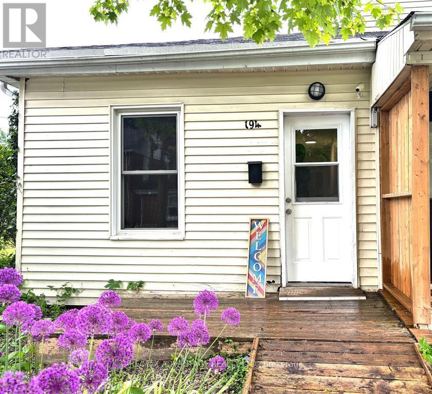 Photo 5 of 20 for 194 Maitland Street