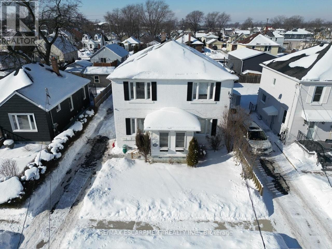17 Lyons Avenue, Welland, Ontario  L3B 1L8 - Photo 19 - X12771030