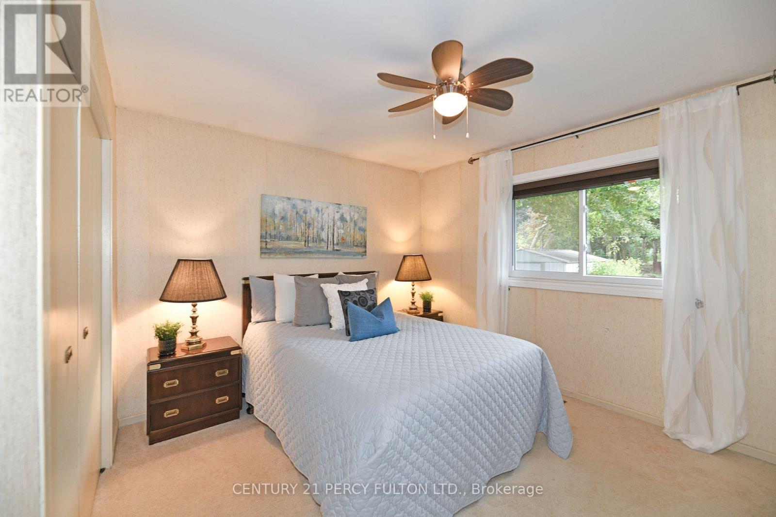 10208 Tenth Line, Halton Hills, Ontario  L0P 1K0 - Photo 19 - W12772696