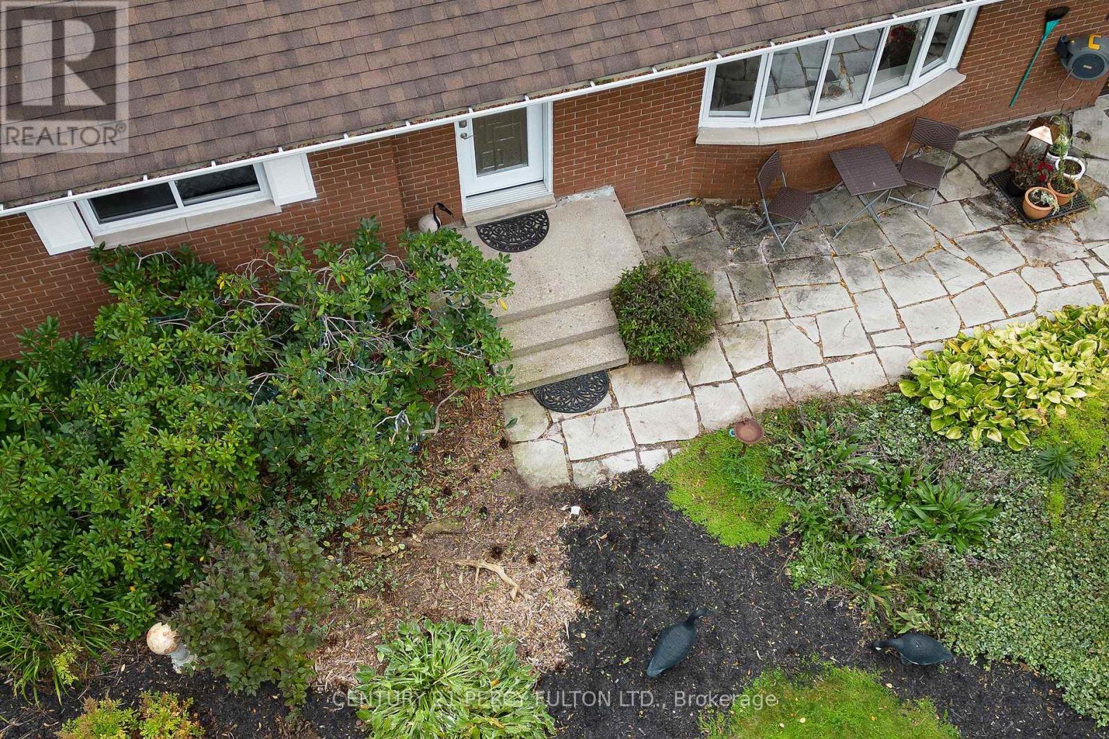 10208 Tenth Line, Halton Hills, Ontario  L0P 1K0 - Photo 35 - W12772696