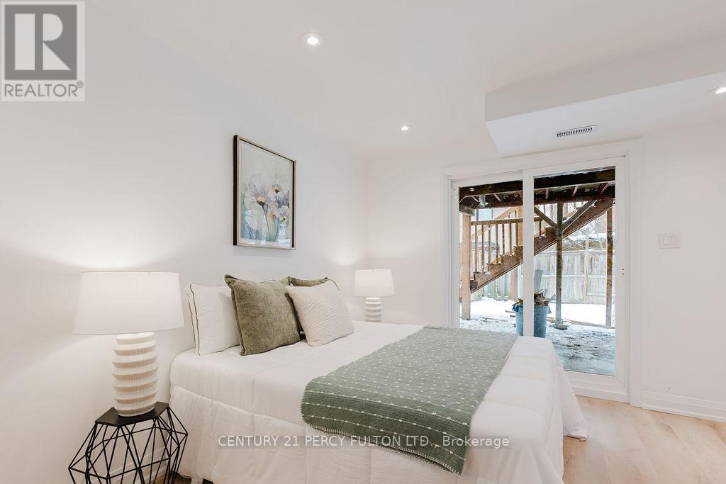 11 Bay Crest Drive, Brampton, Ontario  L6Z 1H5 - Photo 36 - W12772698