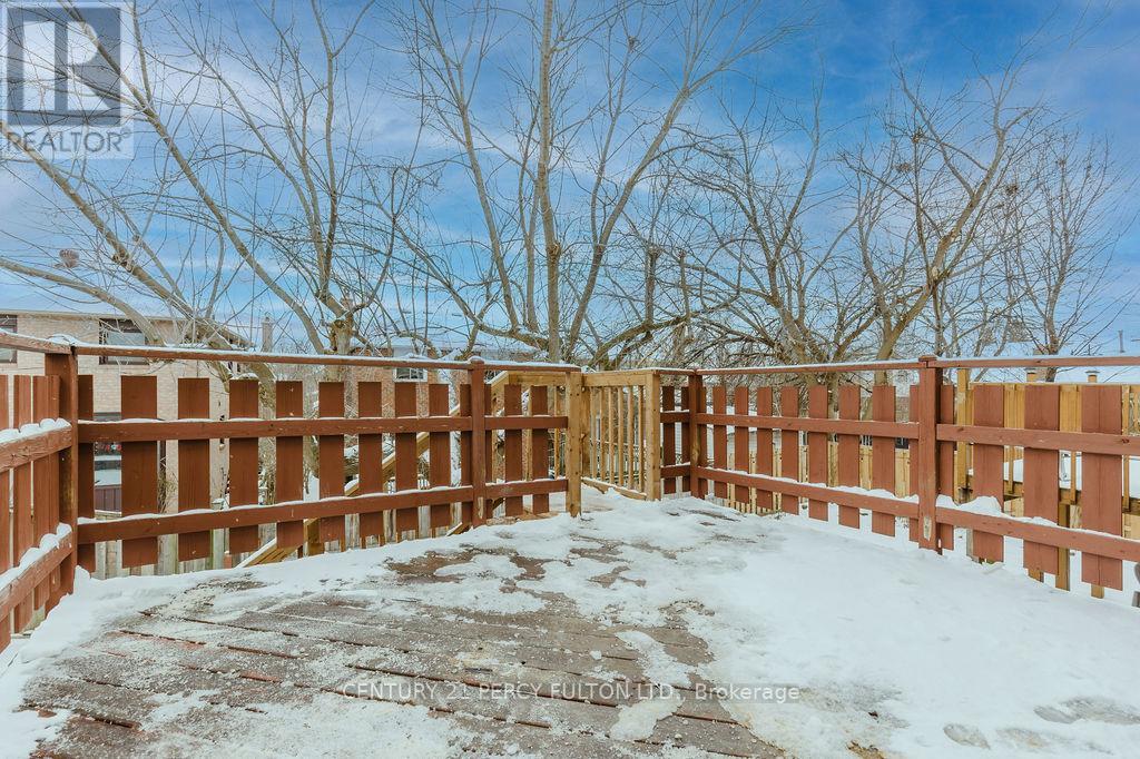 11 Bay Crest Drive, Brampton, Ontario  L6Z 1H5 - Photo 47 - W12772698