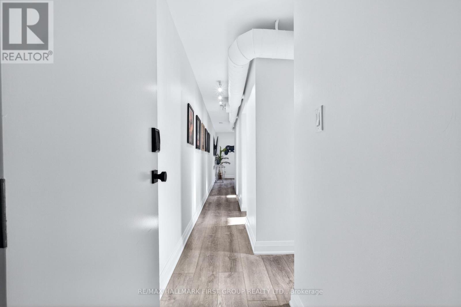 267 Lakeshore Road E, Mississauga, Ontario  L5G 1G8 - Photo 14 - W12772732