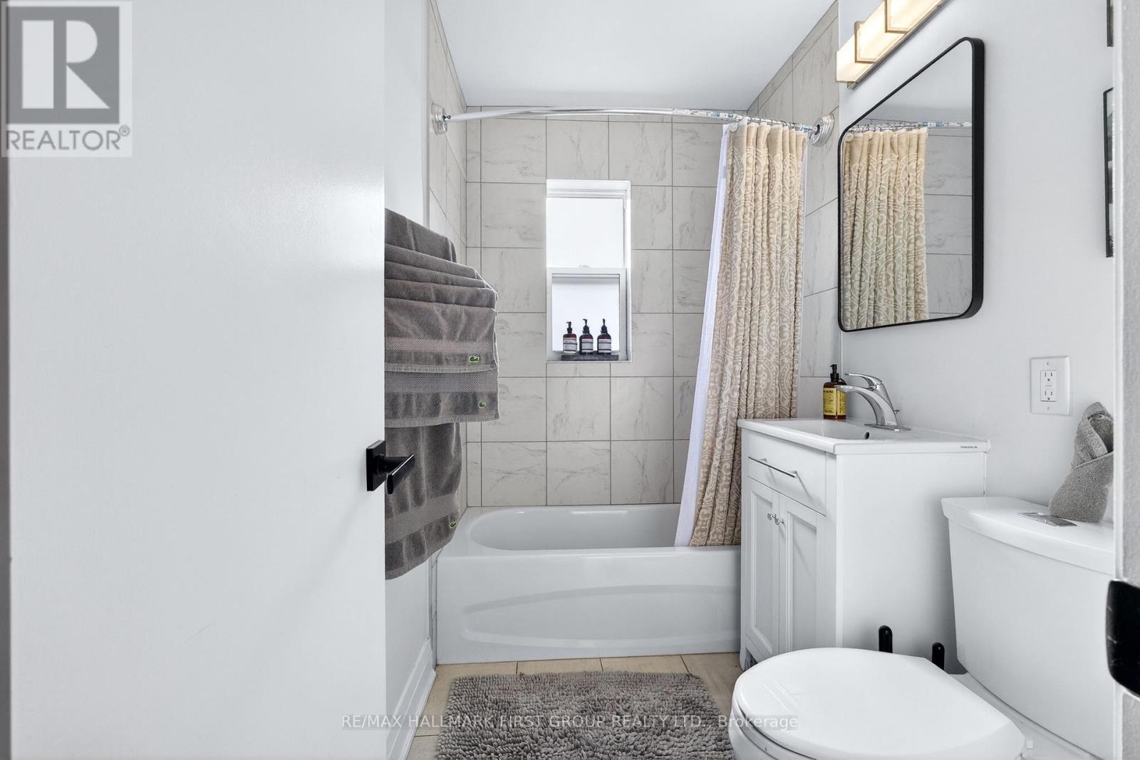 267 Lakeshore Road E, Mississauga, Ontario  L5G 1G8 - Photo 16 - W12772732